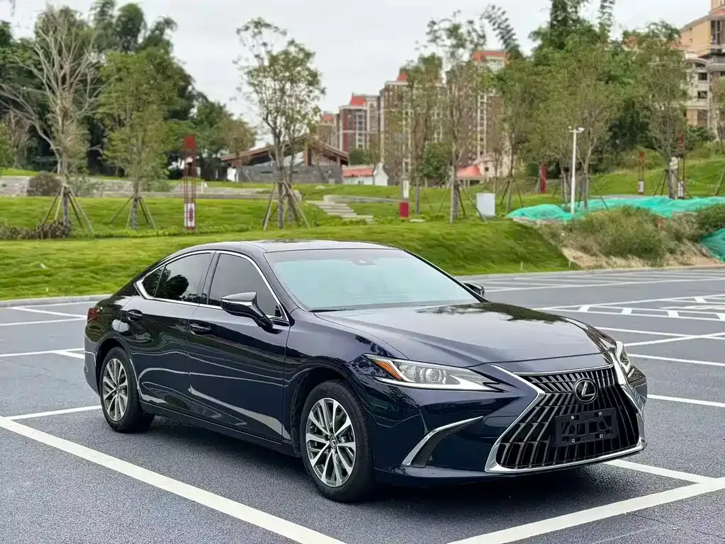 Lexus ES 2022 из CN, фото 3