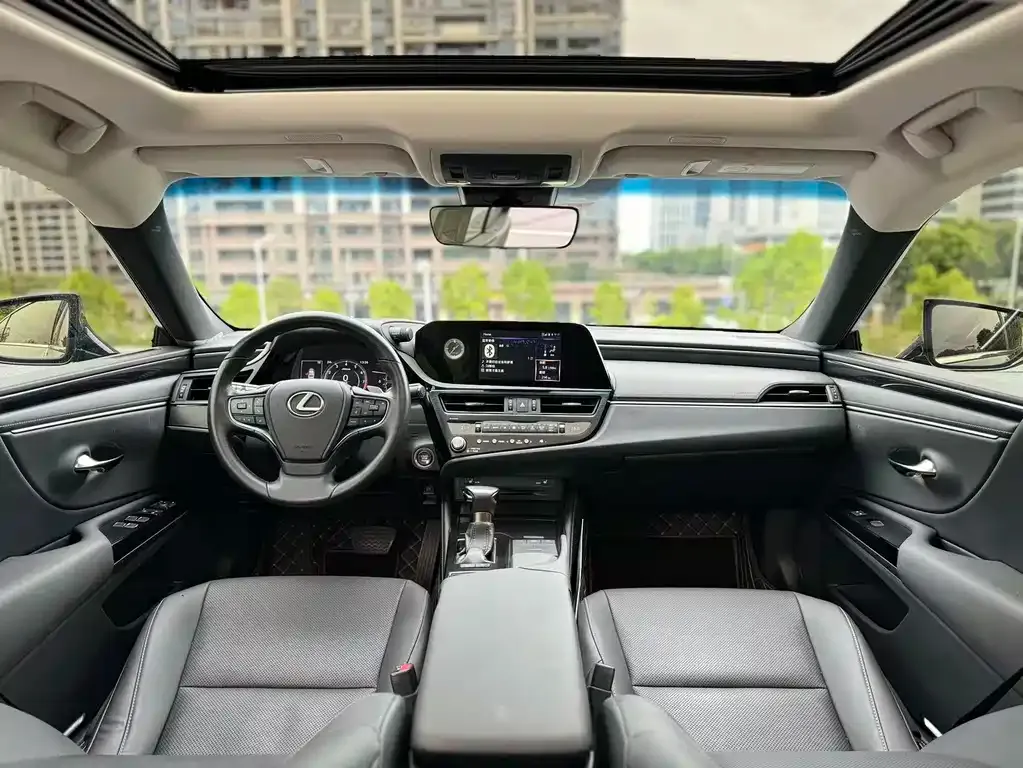 Lexus ES 2022 из CN, фото 9