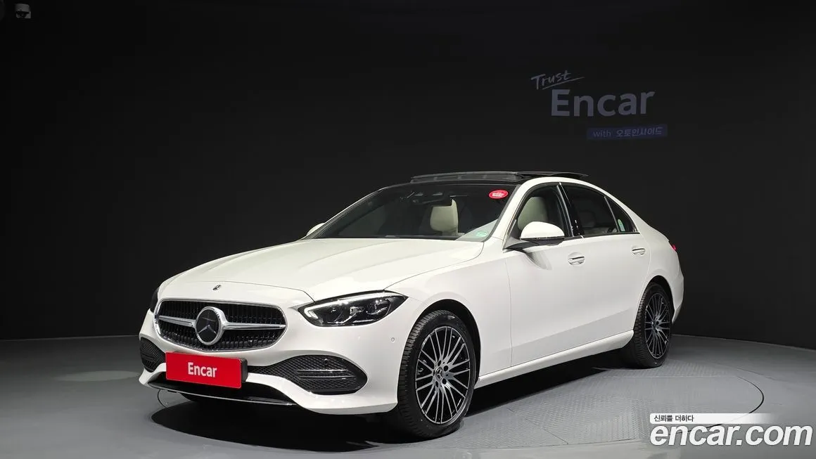 Mercedes-Benz C-Class — фото 1