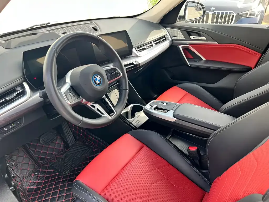 BMW iX1 2023 из CN, фото 4