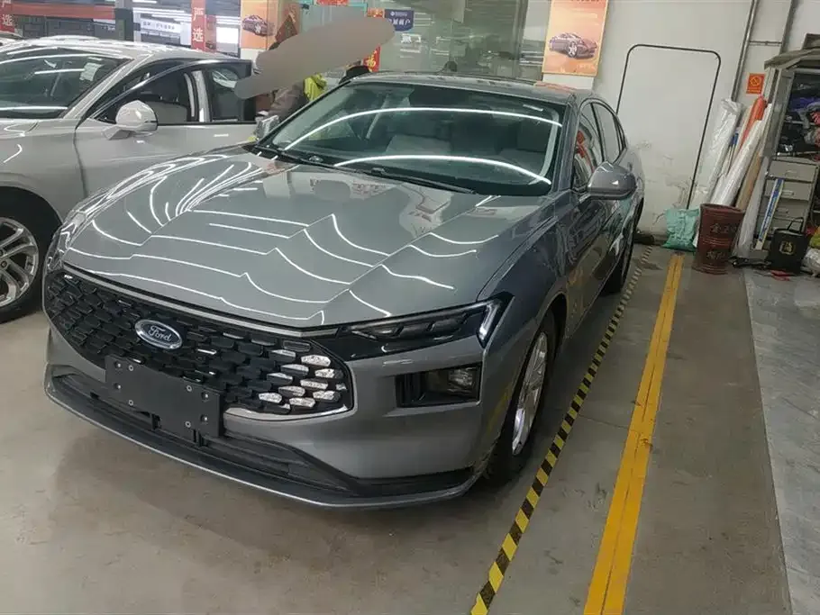 Ford Mondeo 2023 из CN, фото 1