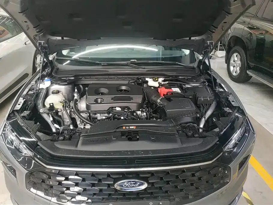 Ford Mondeo 2023 из CN, фото 10