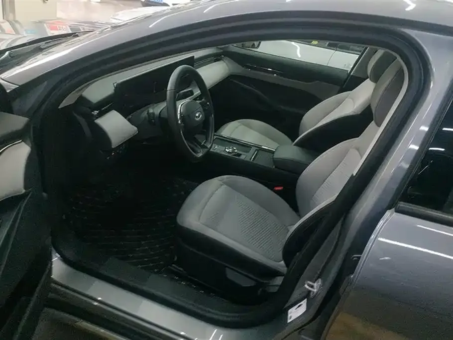 Ford Mondeo 2023 из CN, фото 9