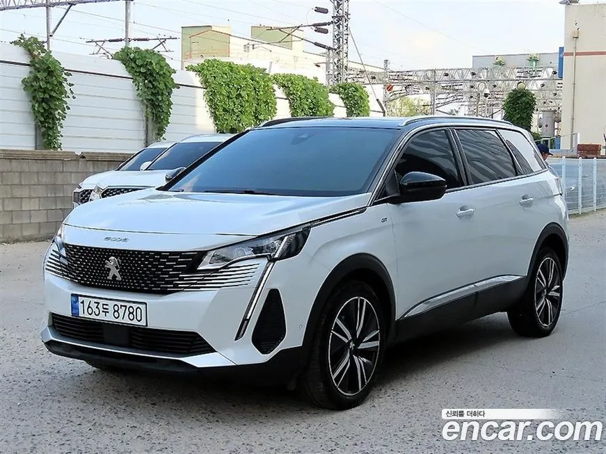 Peugeot 5008 2024 из KR, фото 2