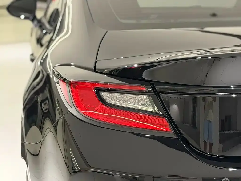 Subaru BRZ 2022 из CN, фото 9