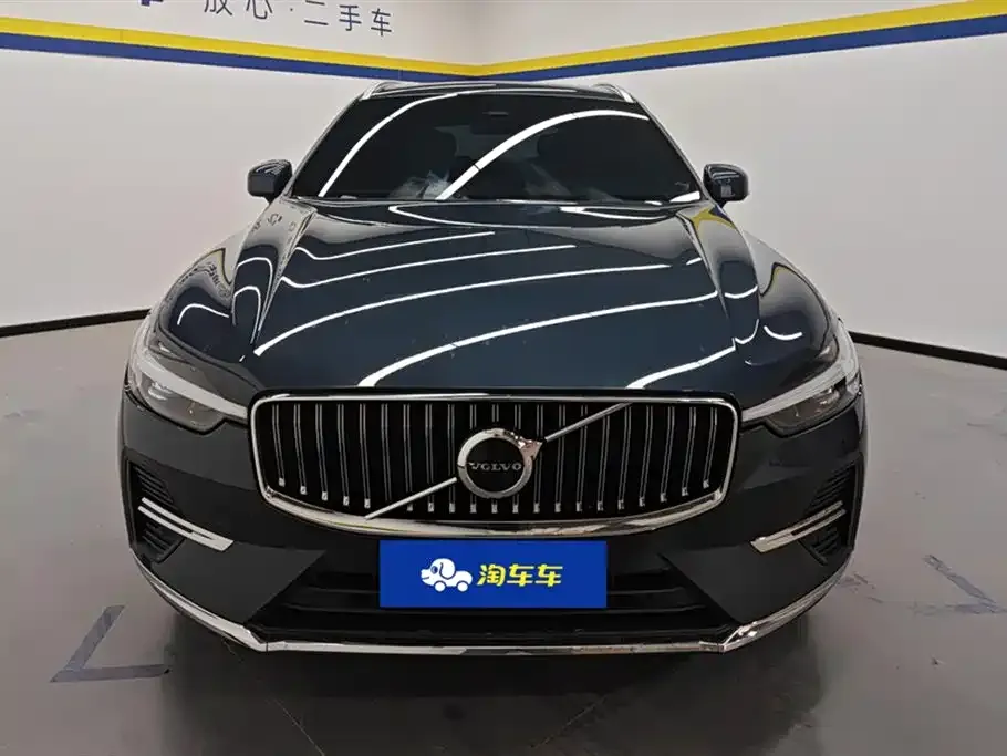 Volvo XC60 — фото 2