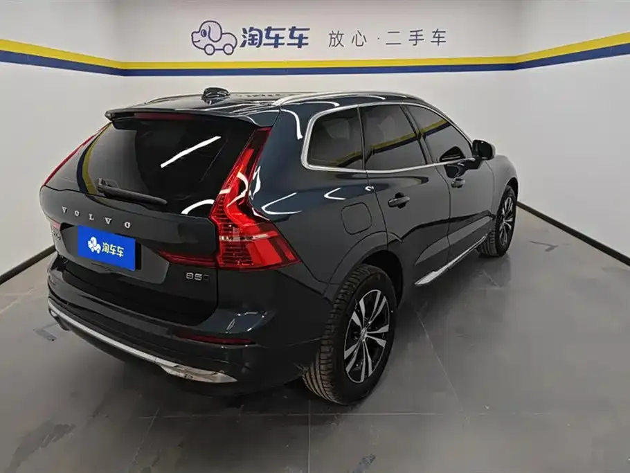 Volvo XC60 — фото 3