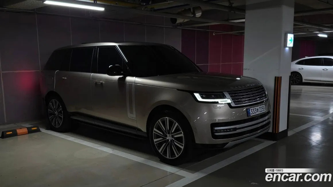 Land Rover Range Rover — фото 1