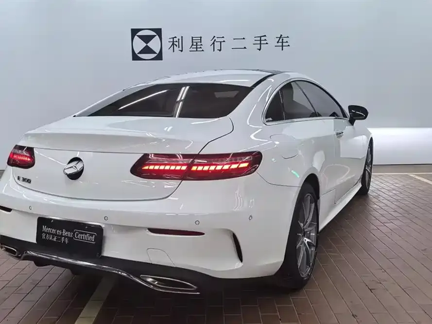 Mercedes-Benz E-Class (Import) — фото 4