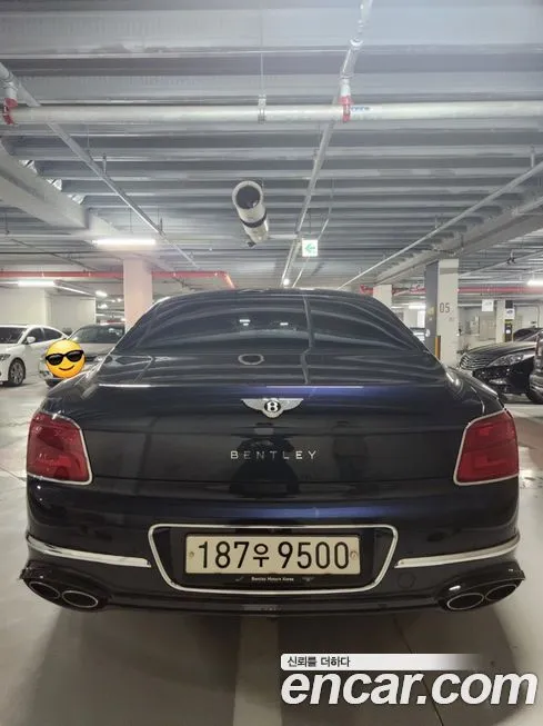 Bentley Flying Spur 2022 из KR, фото 4