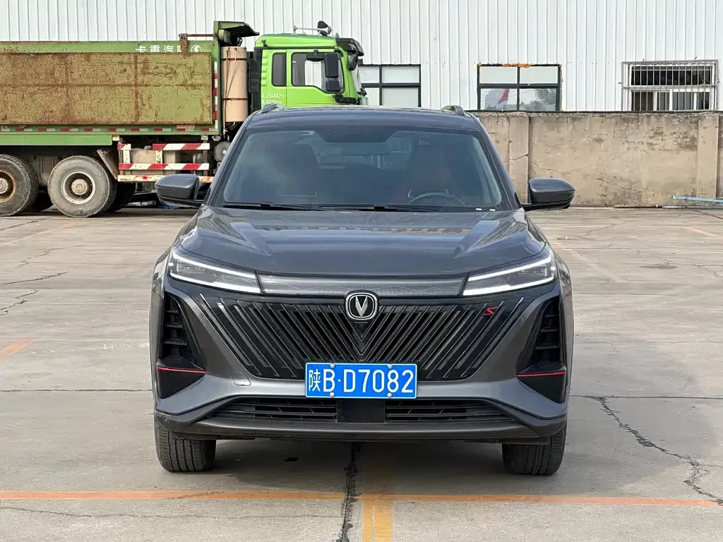 Changan CS75PLUS 2023 из CN, фото 2