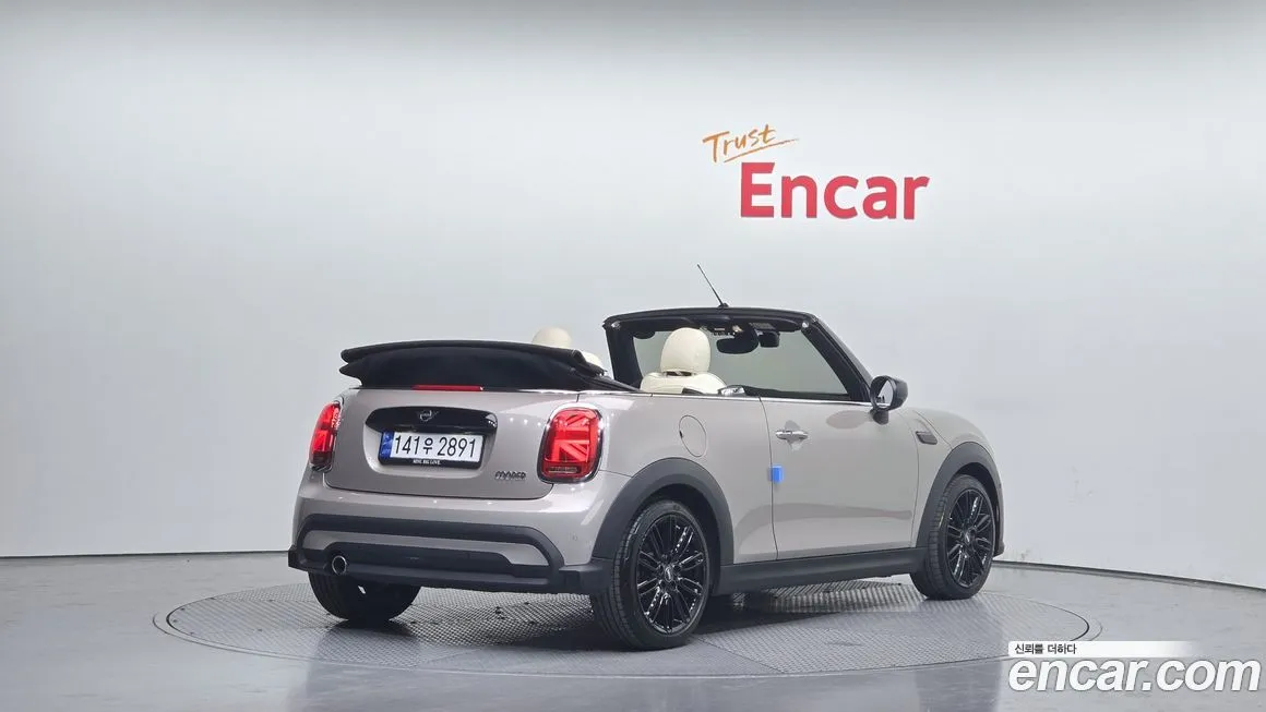 Mini Cooper Convertible — фото 2