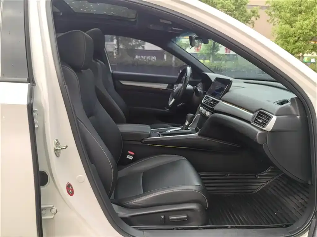 Honda Inspire 2022 из CN, фото 5