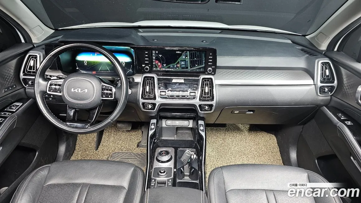 Kia Sorento — фото 7