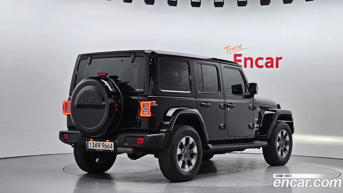 Jeep Wrangler 2021 из KR, фото 2