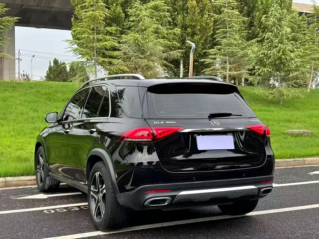 Mercedes-Benz GLE — фото 8