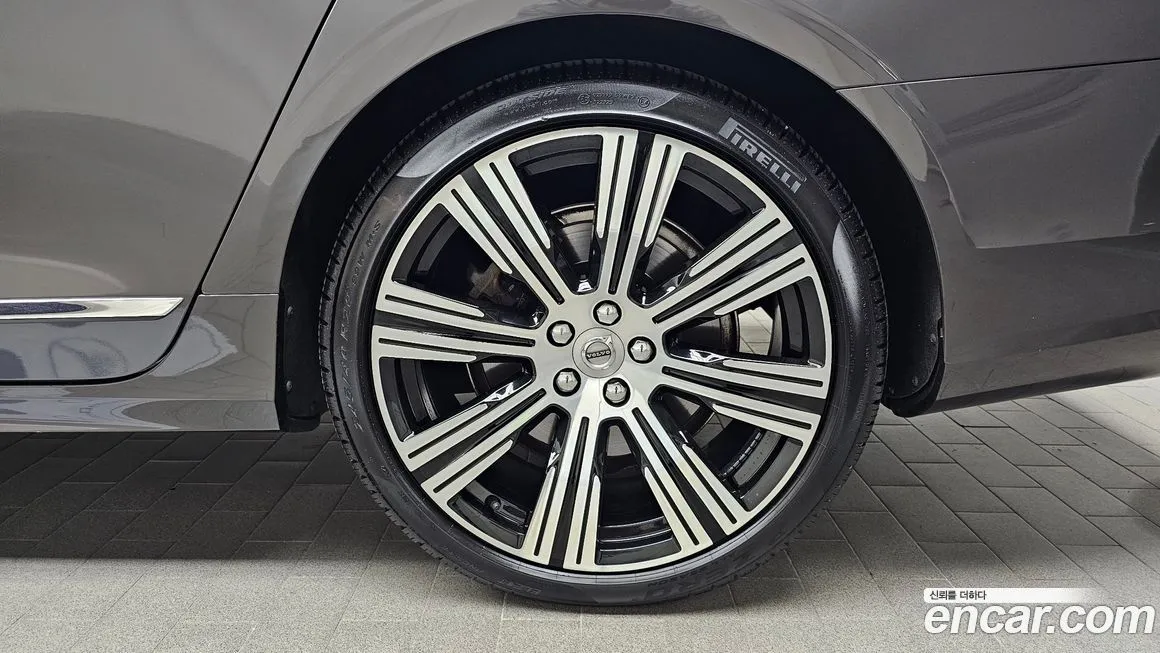 Volvo S90 2021 из KR, фото 5