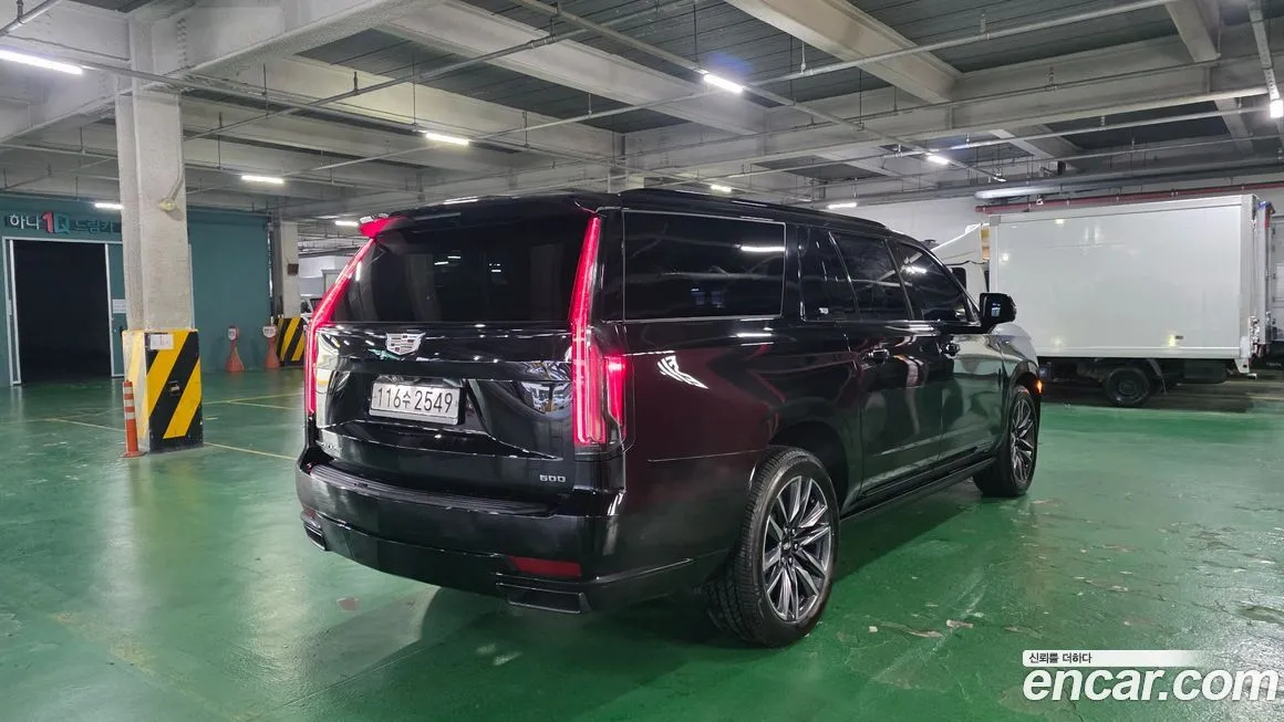 Cadillac Escalade 2023 из KR, фото 5
