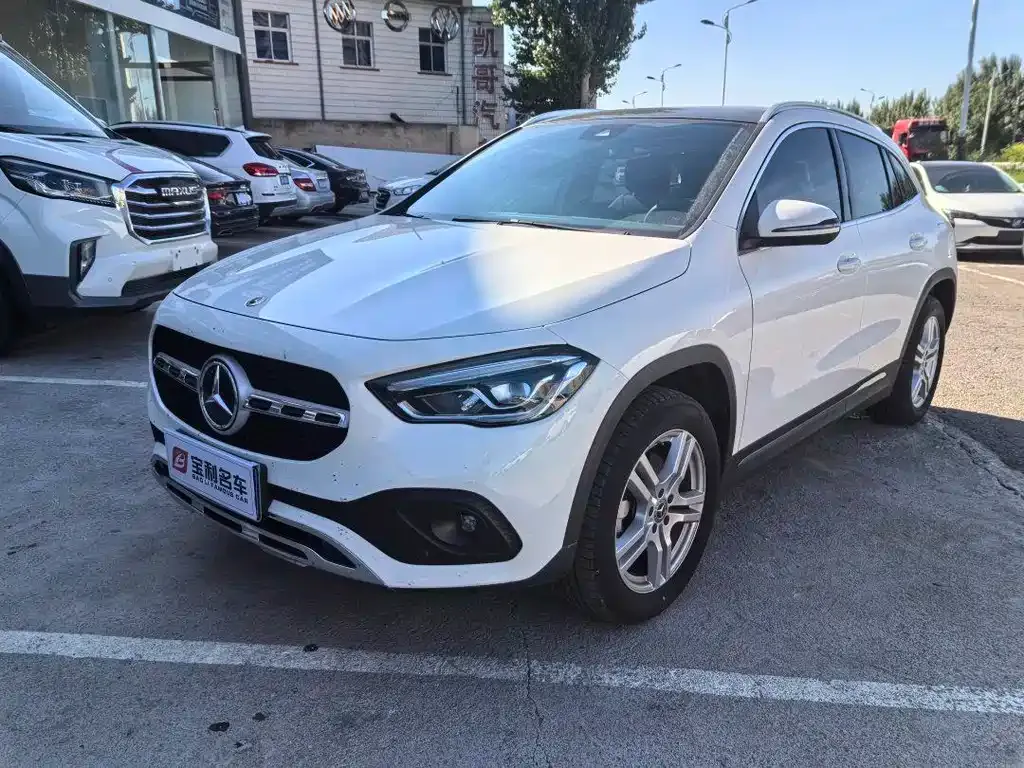 Mercedes-Benz GLA 2024 из CN, фото 1