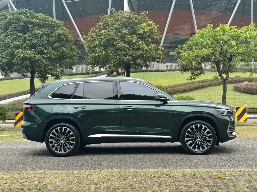 Geely Xingyue L — фото 3