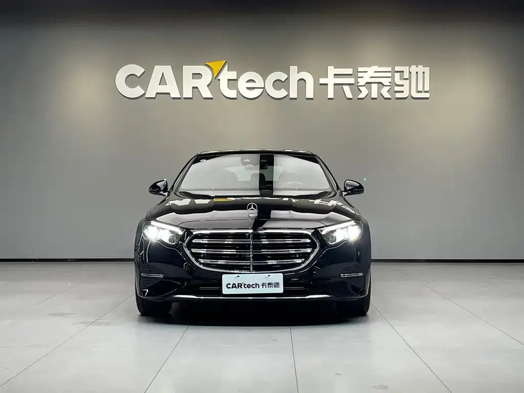 Mercedes-Benz E-Class 2024 из CN, фото 2
