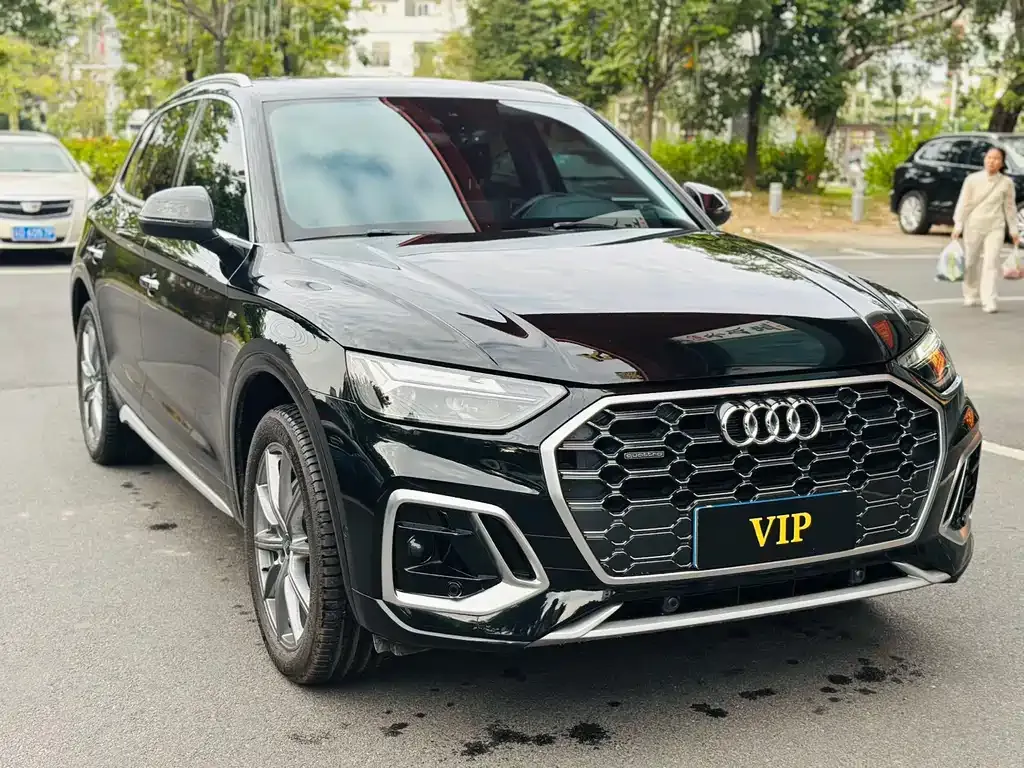 Audi Q5L 2022 из CN, фото 1