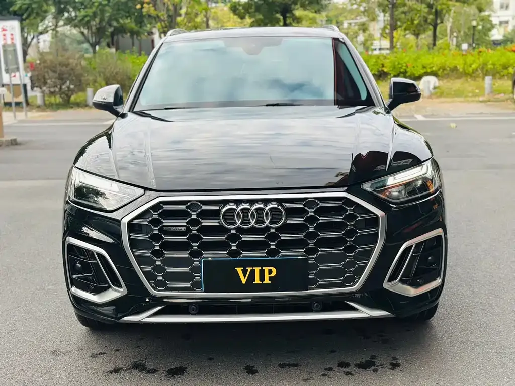 Audi Q5L 2022 из CN, фото 2
