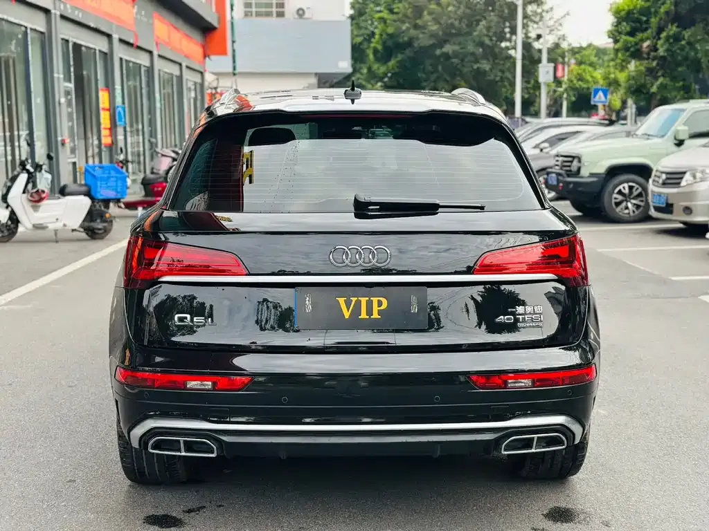 Audi Q5L 2022 из CN, фото 5