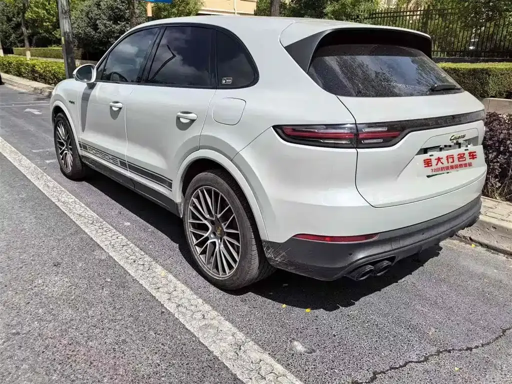 Porsche Cayenne Hybrid — фото 2