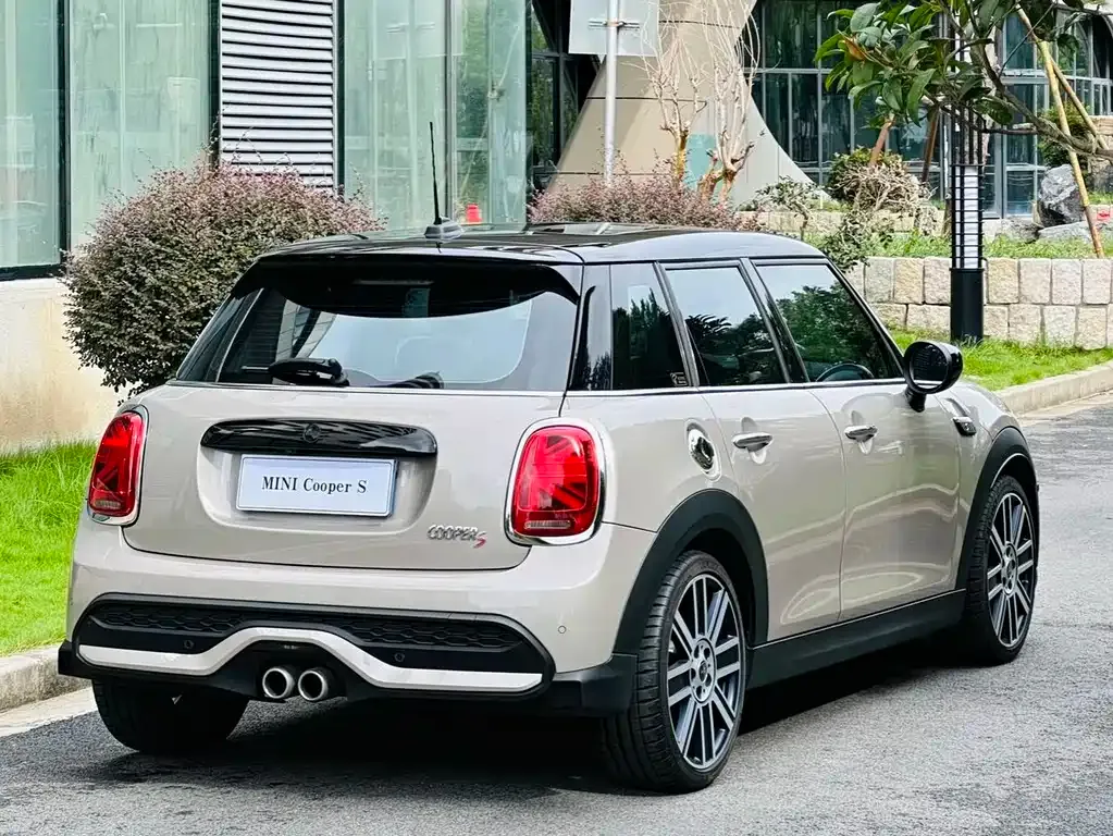 MINI Cooper (3-door) 2021 из CN, фото 6
