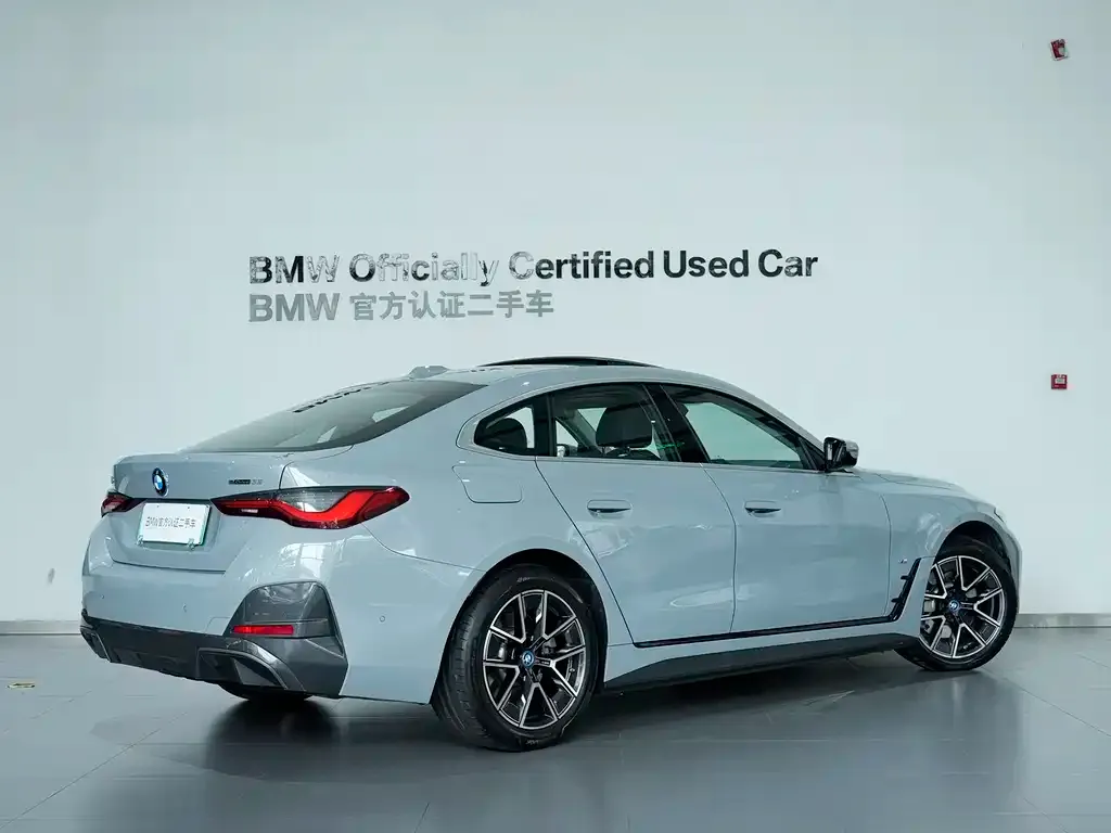 BMW i4 2023 из CN, фото 3