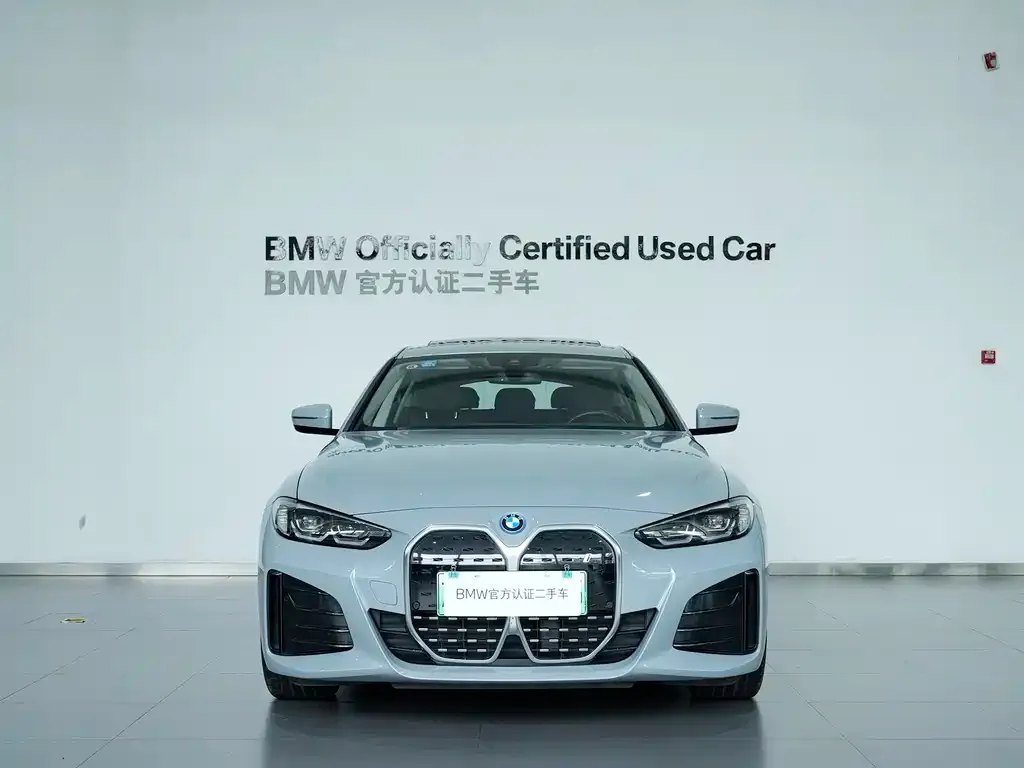 BMW i4 2023 из CN, фото 4