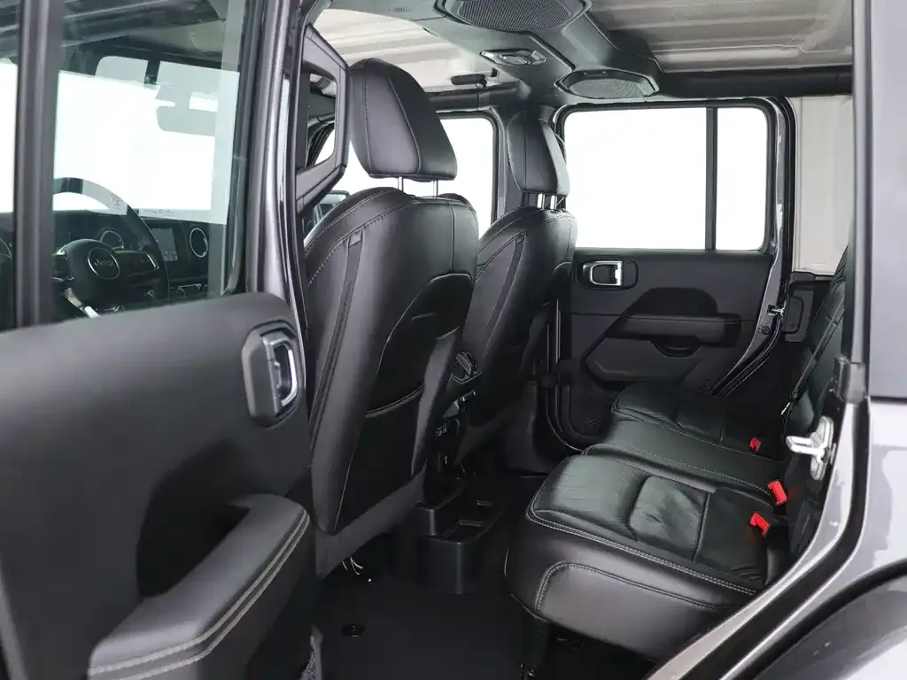 Jeep Wrangler 2021 из CN, фото 6