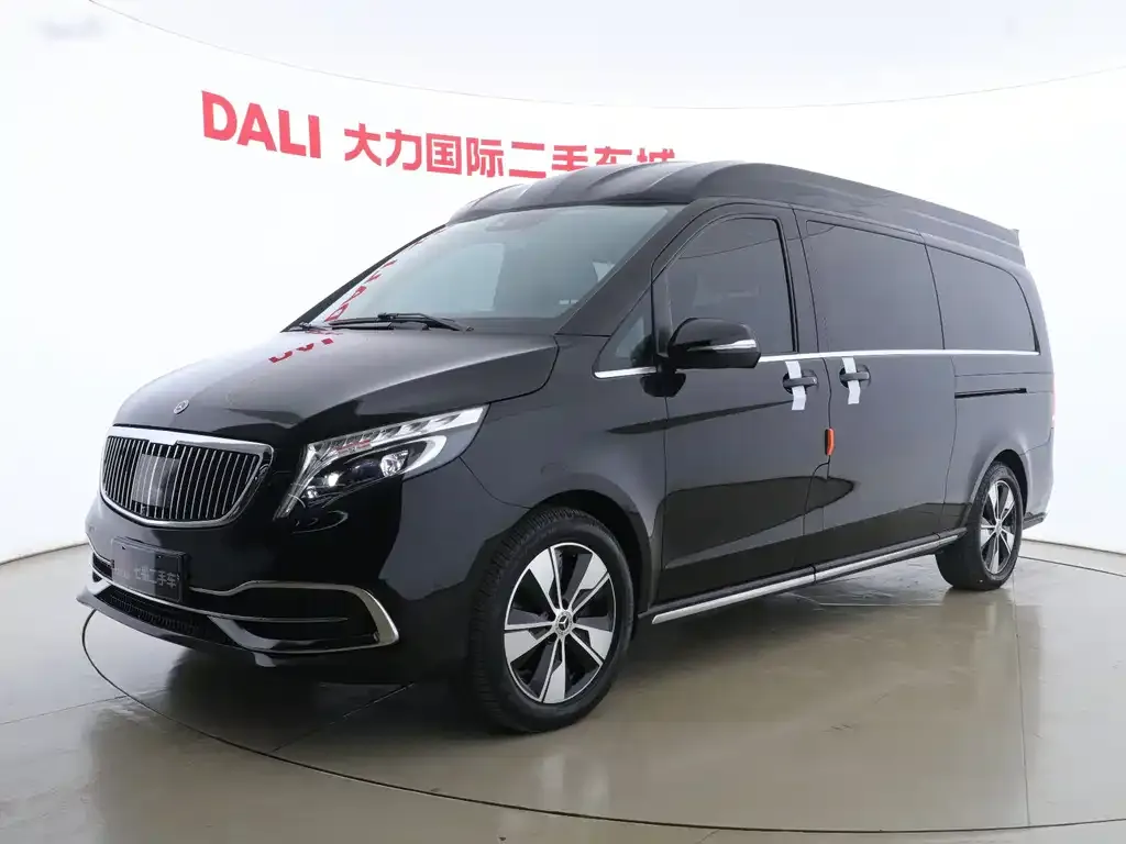 Mercedes-Benz V-Class 2023 из CN, фото 1