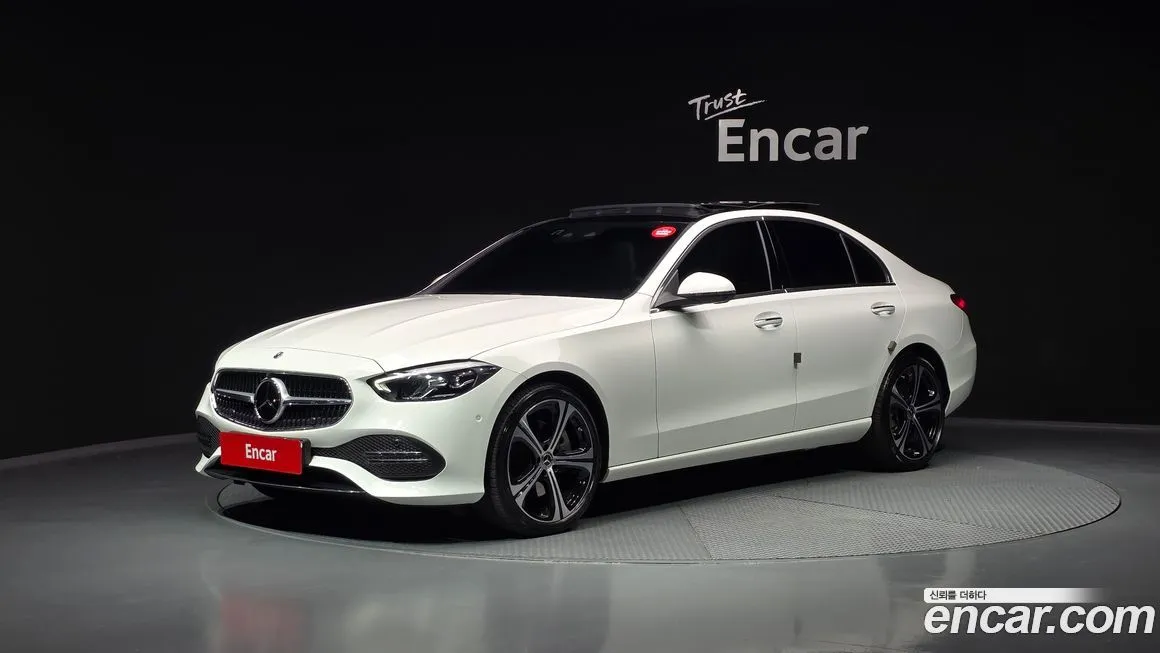 Mercedes-Benz C-Class — фото 1