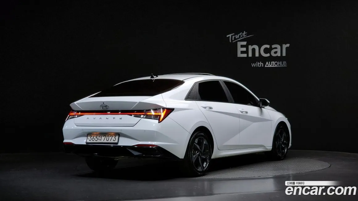 Hyundai AVANTE — фото 2