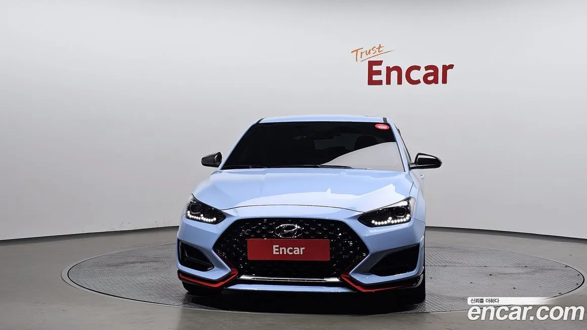 Hyundai Veloster — фото 3
