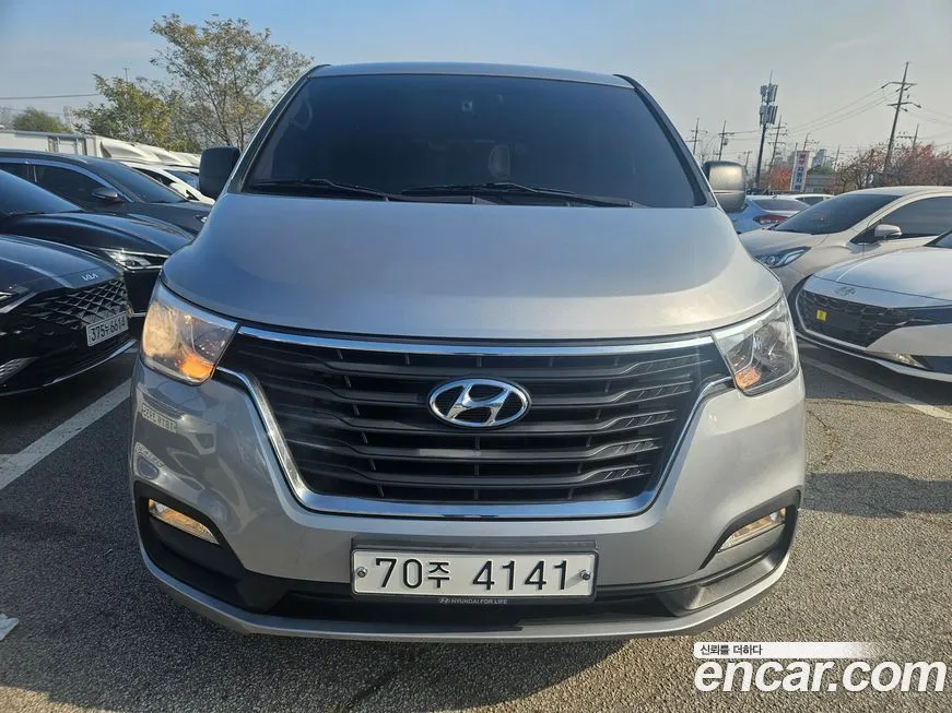 Hyundai Starex 2021 из KR, фото 3