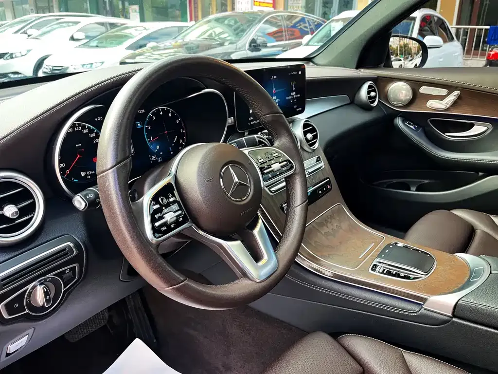Mercedes-Benz GLC 2022 из CN, фото 8