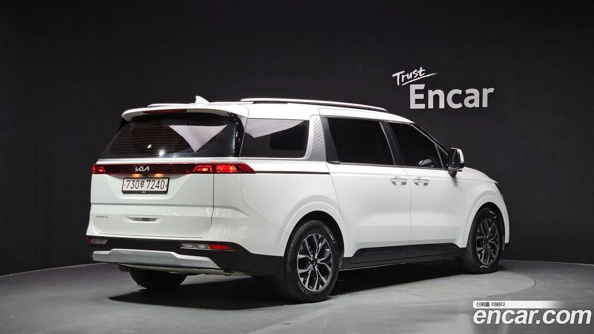 Kia Carnival — фото 2