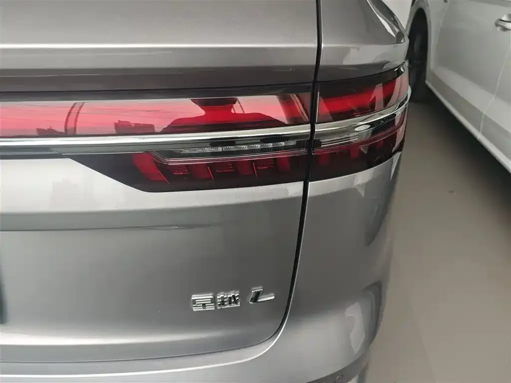Geely Xingyue L 2023 из CN, фото 8
