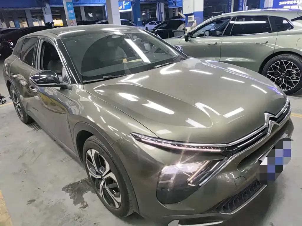 Citroen C5 X 2022 из CN, фото 3