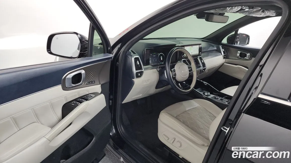 Kia Sorento — фото 10