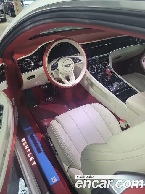 Bentley Continental 2021 из KR, фото 6