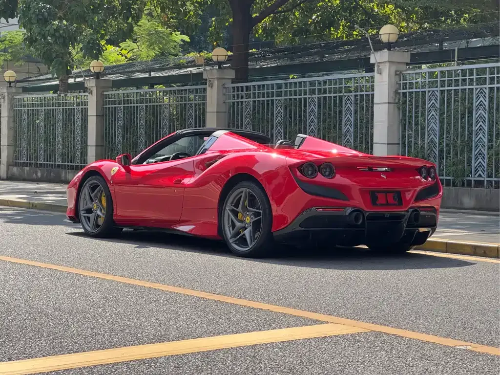 Ferrari F8 2023 из CN, фото 3