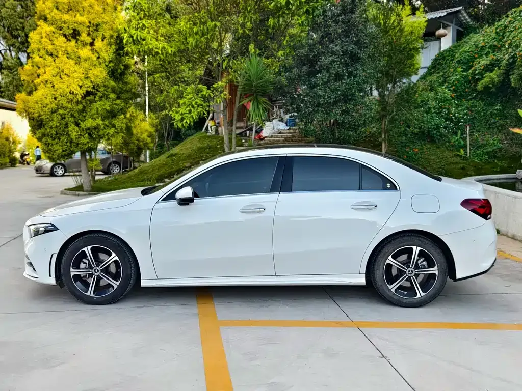 Mercedes-Benz A-Class 2022 из CN, фото 7
