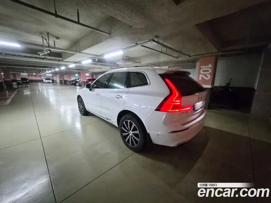 Volvo XC60 — фото 2