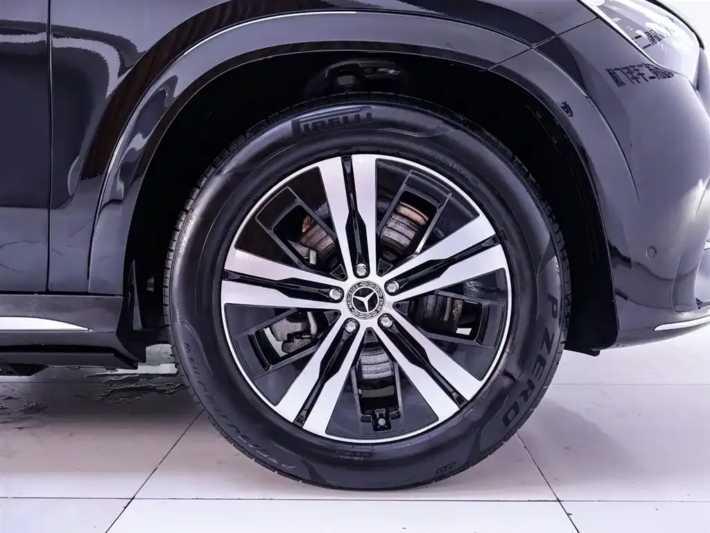 Mercedes-Benz GLE — фото 6