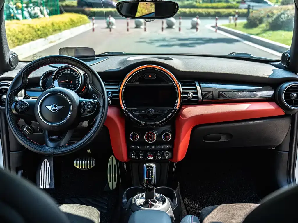 MINI JCW (John Cooper Works) 2021 из CN, фото 4