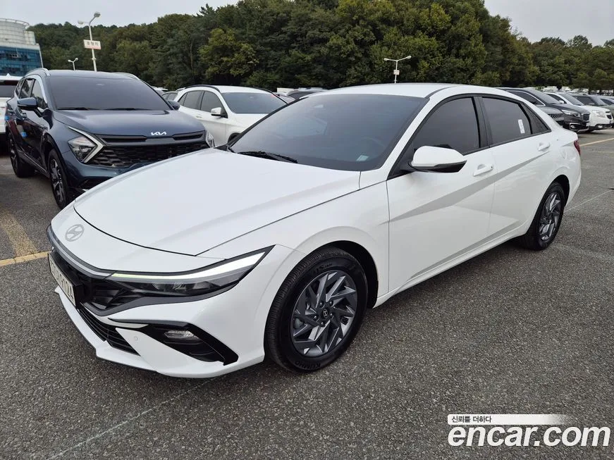 Hyundai AVANTE — фото 2